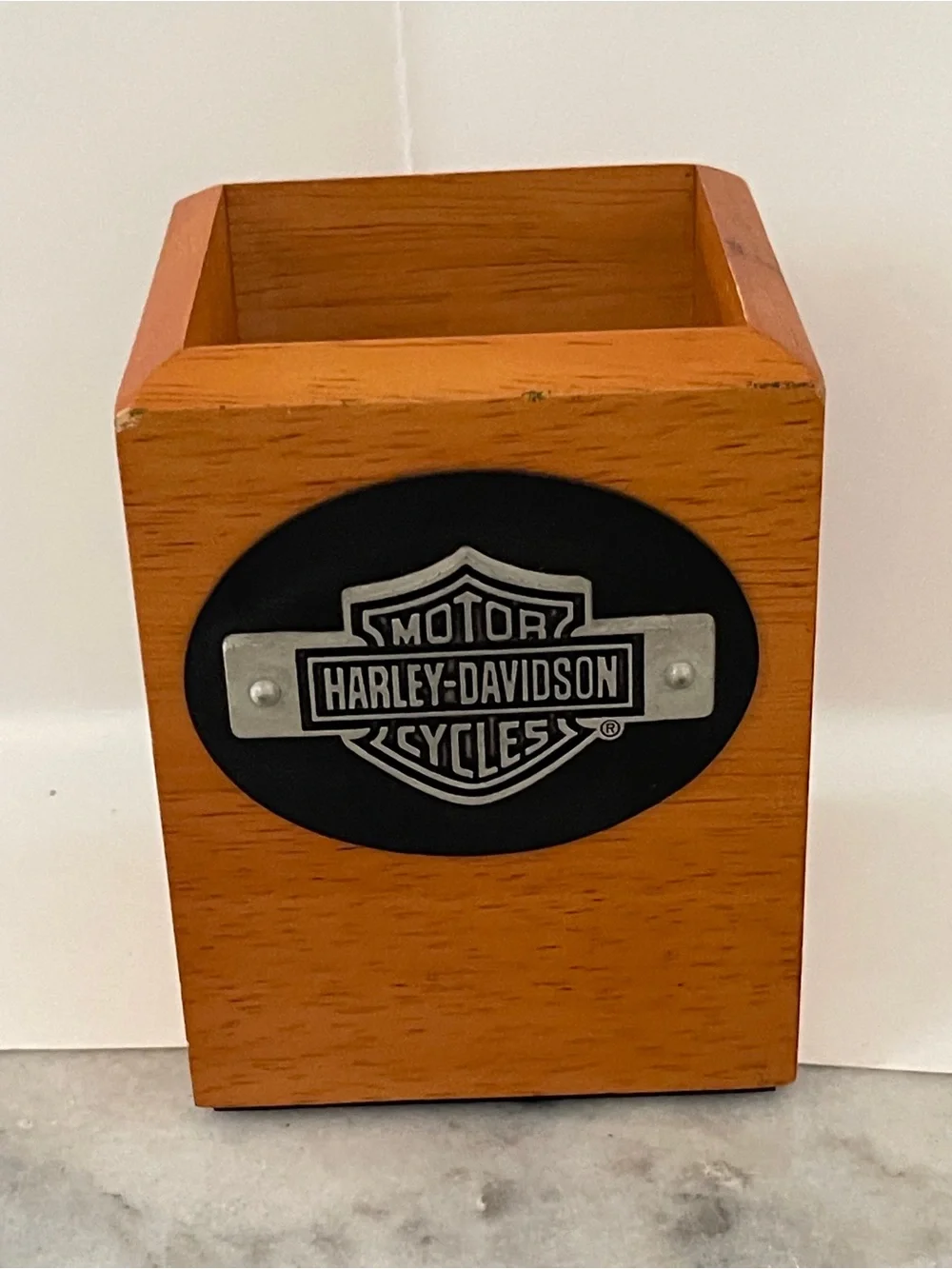 Harley-Davidson Black & Brown Logo Display Box with Collectible Pins